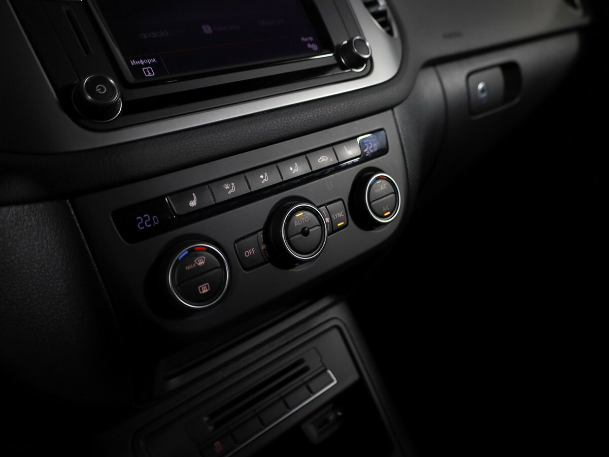 Купить Volkswagen Tiguan I Рестайлинг, 2016, 68 764 км, фото №22