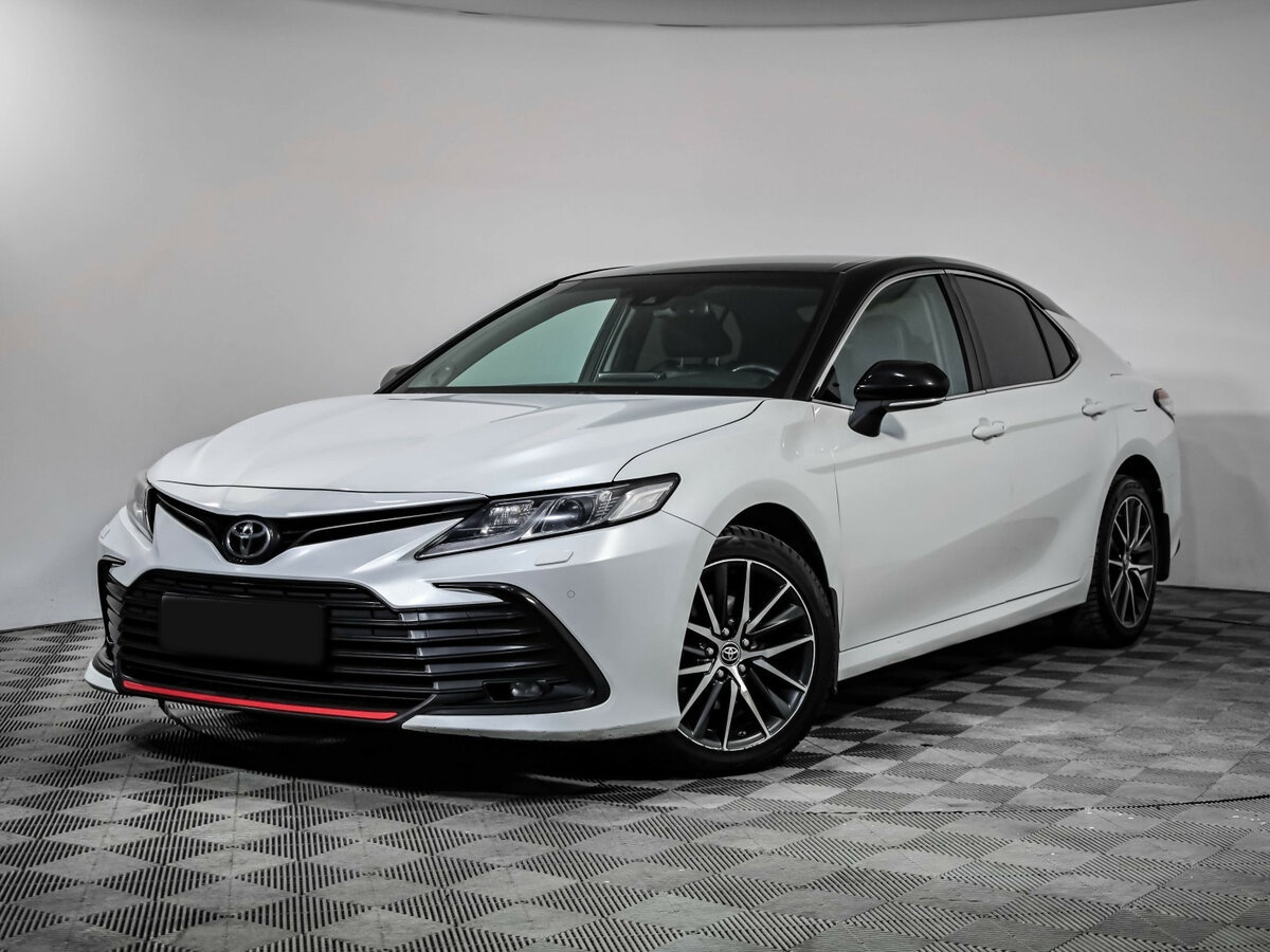 Купить Toyota Camry VIII (XV70) Рестайлинг, 2021, 142 330 км, фото №1