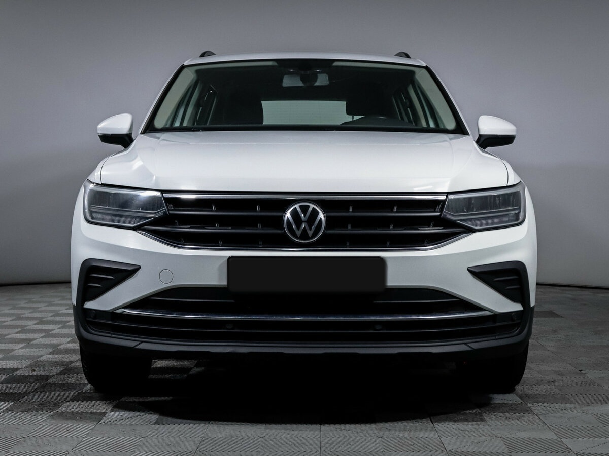 Купить Volkswagen Tiguan II Рестайлинг, 2020, 57 375 км, фото №2