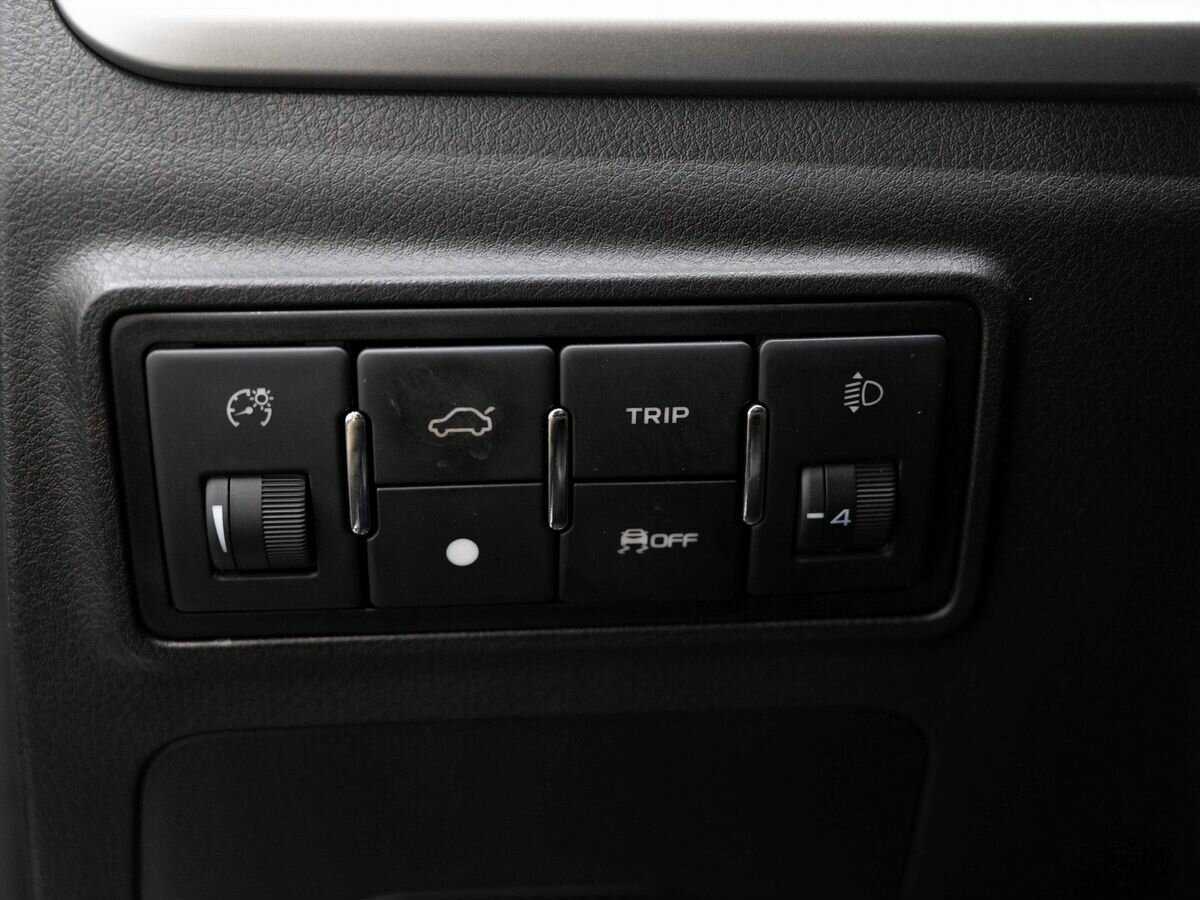 Купить Geely Emgrand 7, 2020, 85 109 км, фото №17