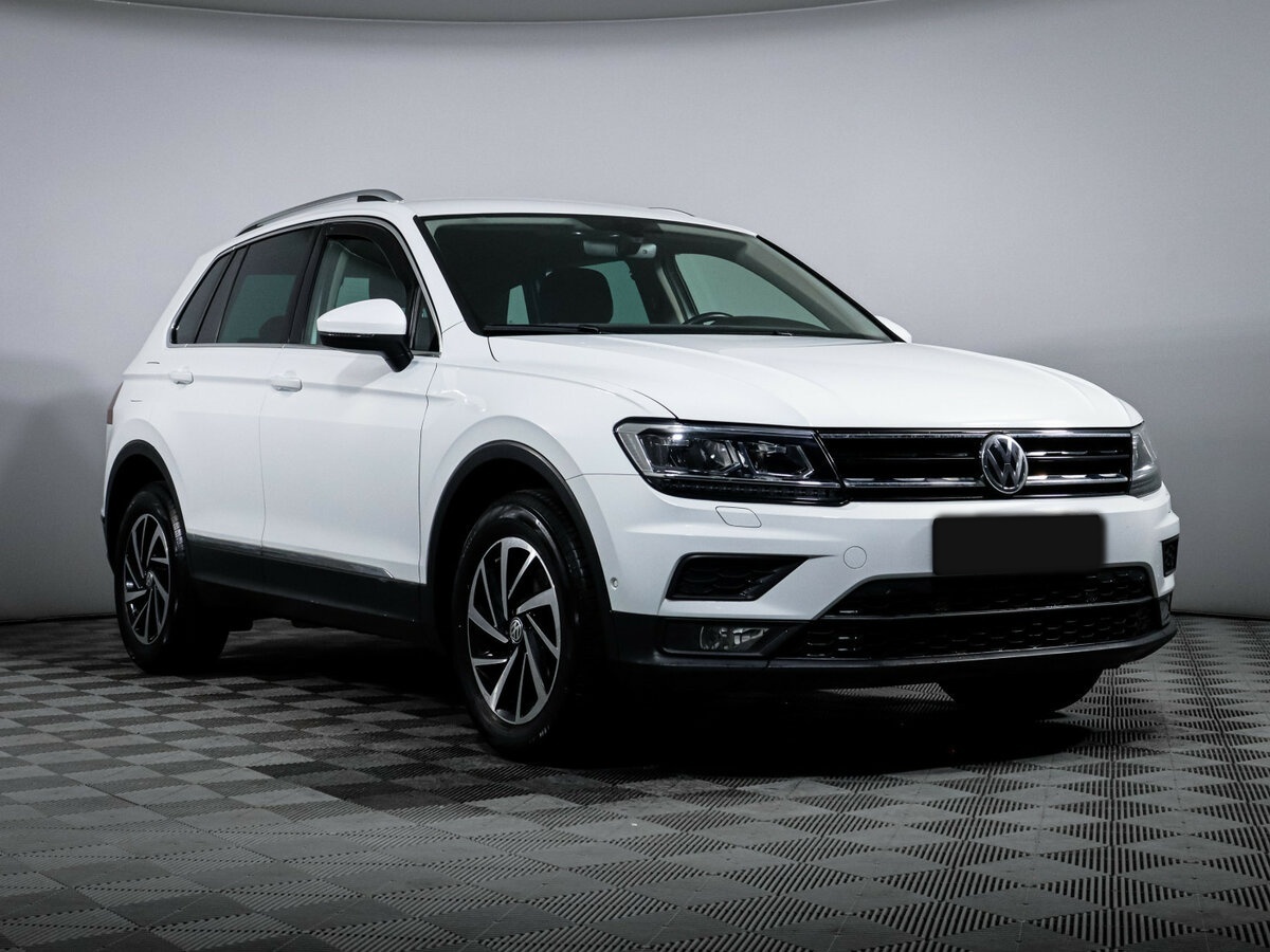 Купить Volkswagen Tiguan II, 2018, 69 500 км, фото №3