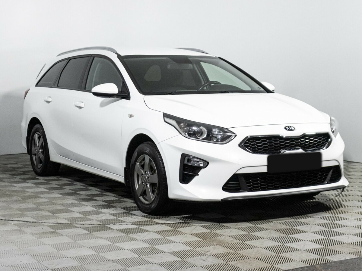 Купить Kia Ceed III, 2019, 68 732 км, фото №3