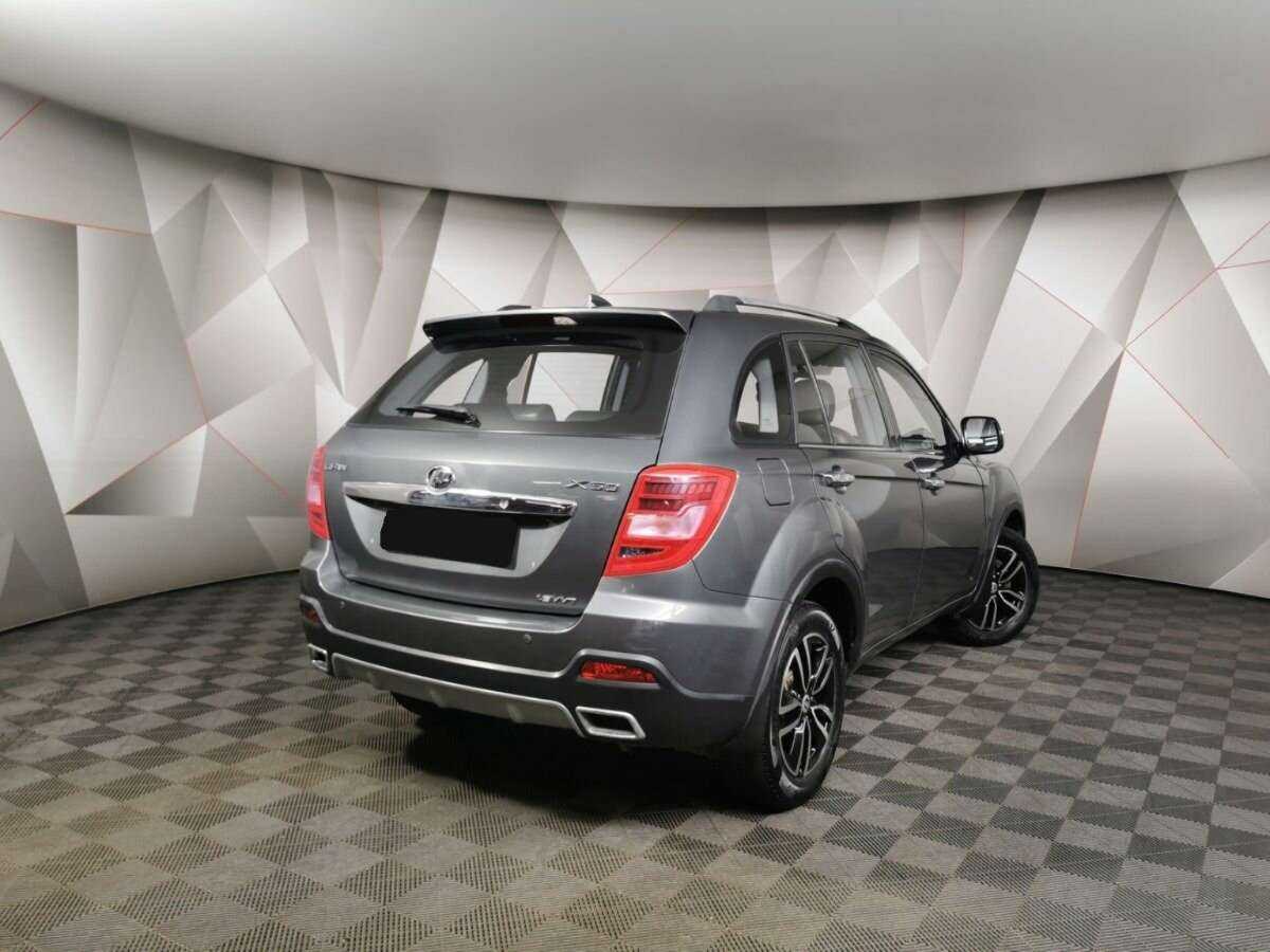 Купить Lifan X60, 2017, 72 745 км, фото №2