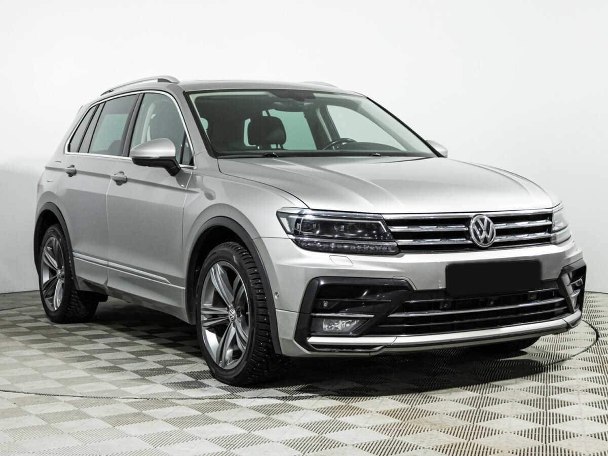 Купить Volkswagen Tiguan II, 2018, 152 619 км, фото №3