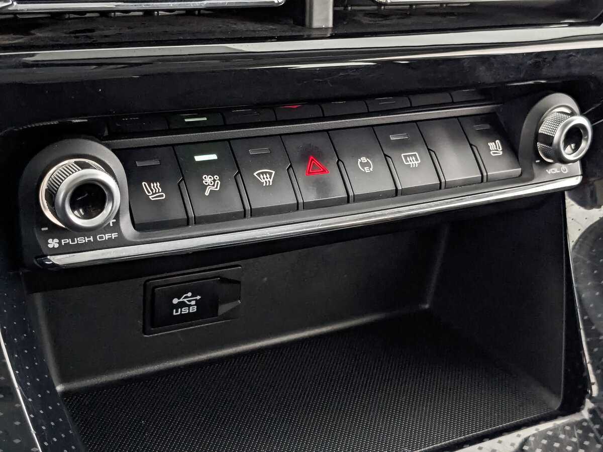 Купить Haval M6, 2023, 37 532 км, фото №21