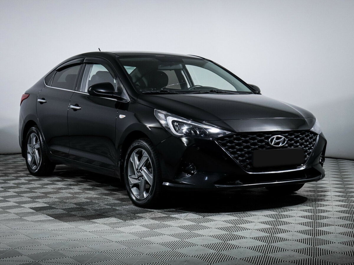 Купить Hyundai Solaris II, 2020, 108 422 км, фото №3