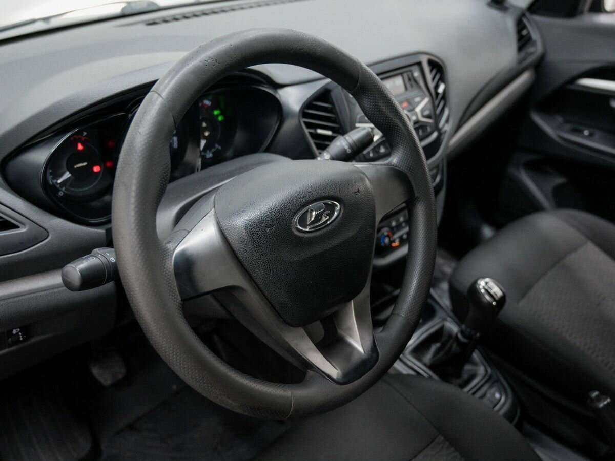 Купить Lada (ВАЗ) Vesta, 2015, 160 942 км, фото №17