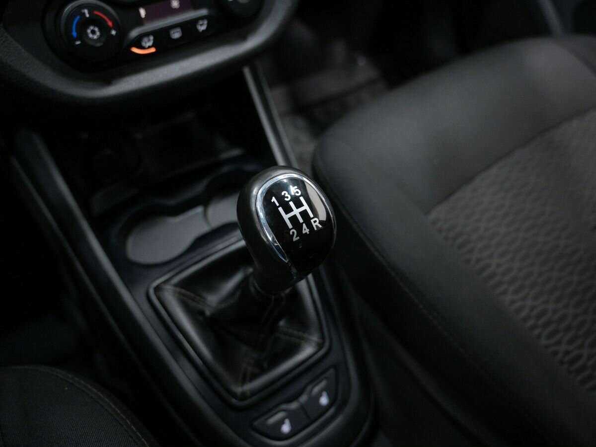 Купить Lada (ВАЗ) Vesta, 2015, 160 942 км, фото №18