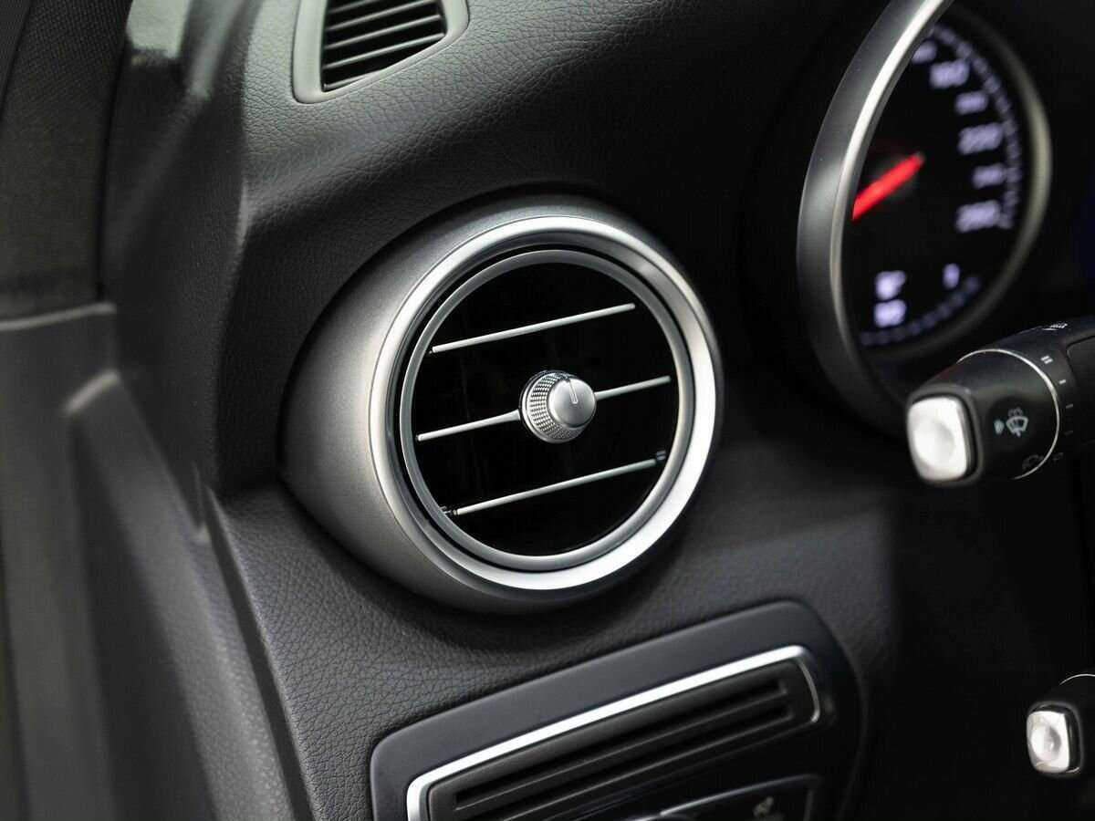 Купить Mercedes-Benz C-Класс 180, 2016, 162 235 км, фото №14