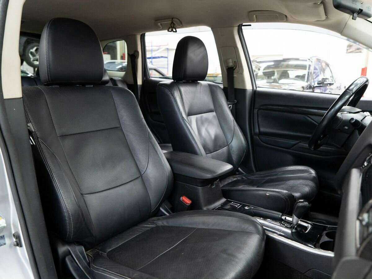 Купить Mitsubishi Outlander, 2017, 191 000 км, фото №9