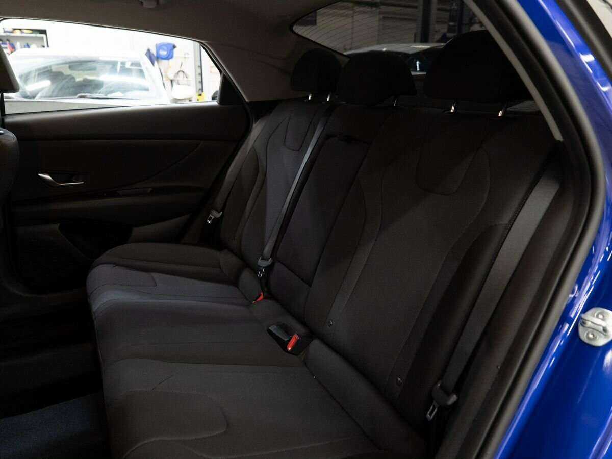 Купить Hyundai Elantra, 2021, 10 000 км, фото №8