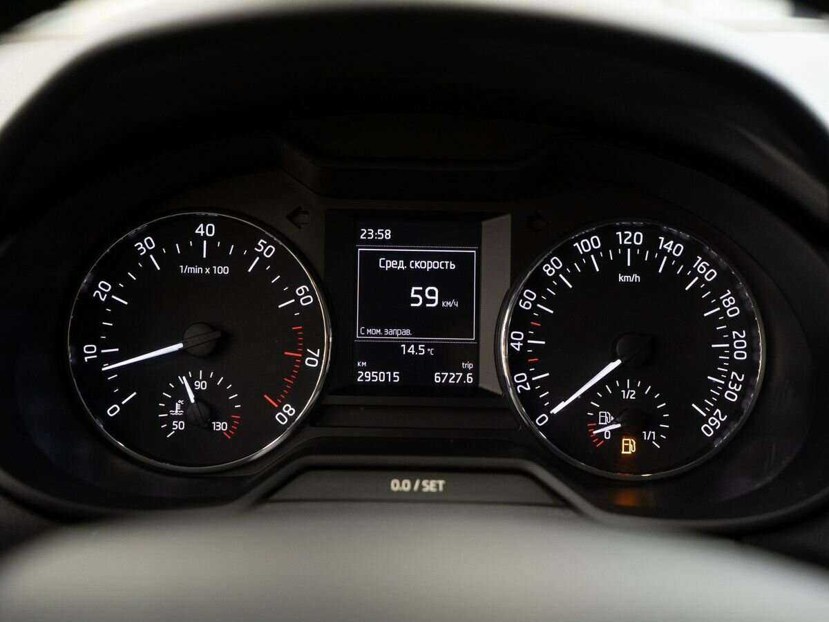 Купить Skoda Octavia, 2014, 287 000 км, фото №9