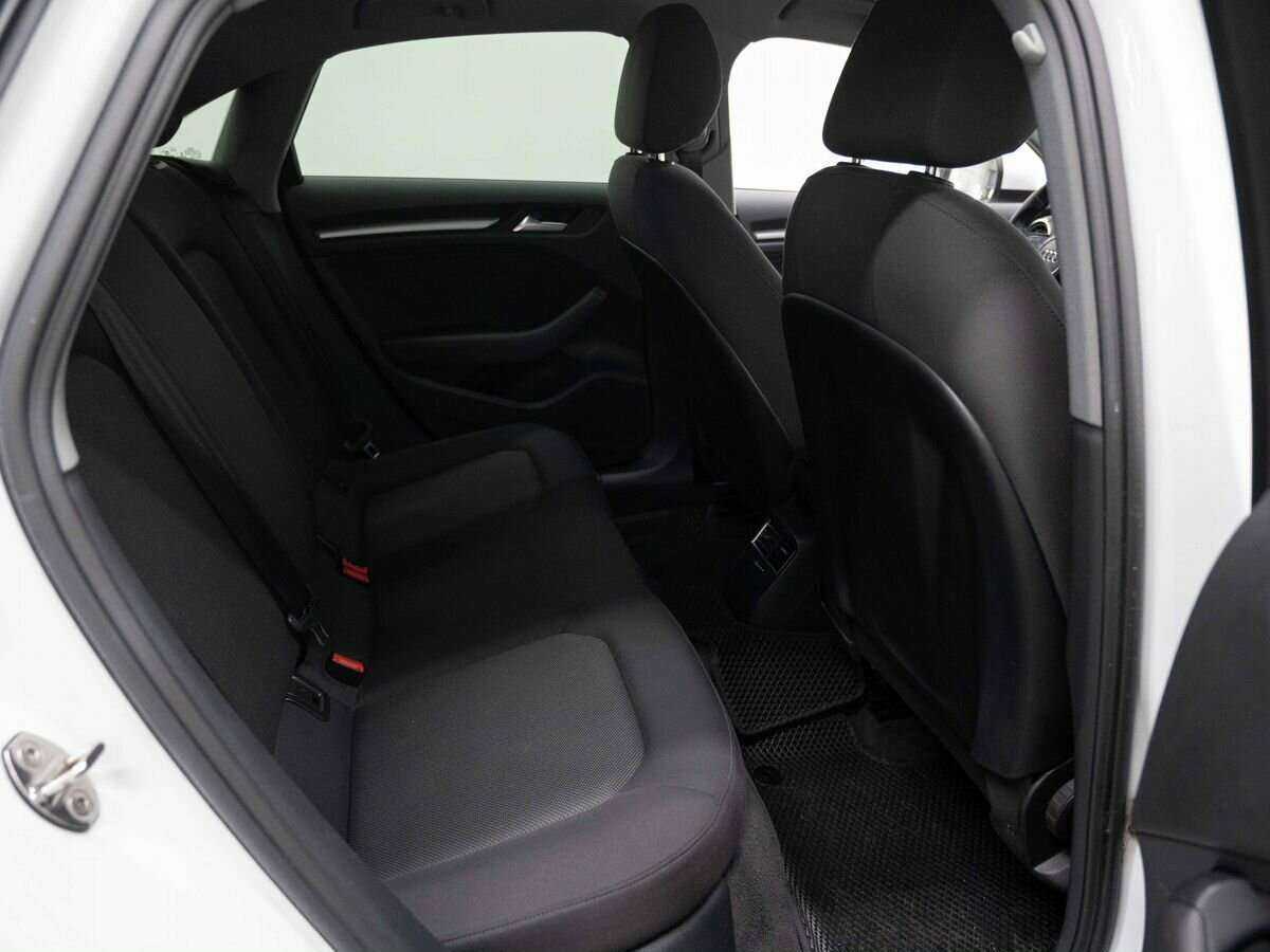 Купить Audi A3, 2019, 157 000 км, фото №9