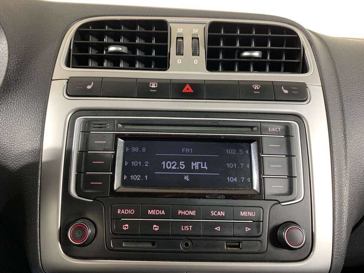 Купить Volkswagen Polo, 2015, 128 934 км, фото №13