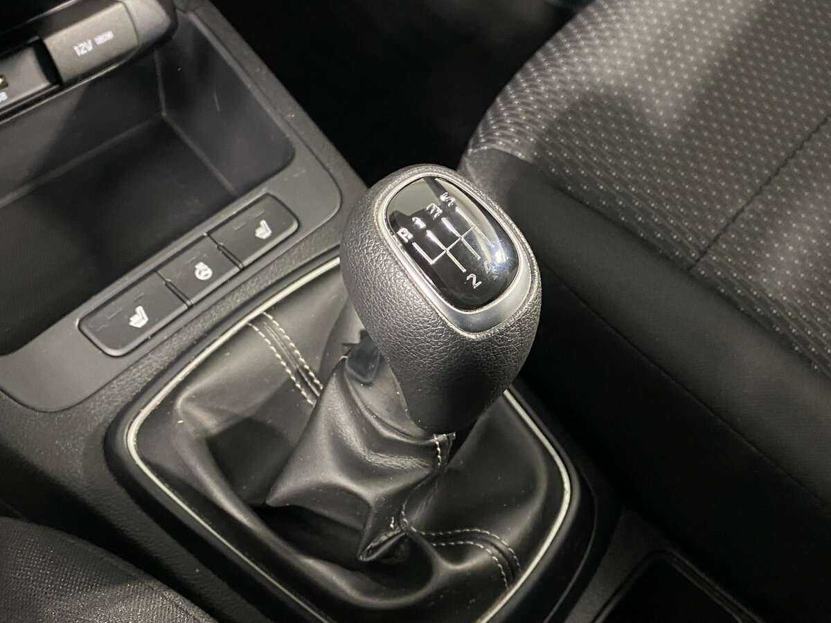 Купить Kia Rio, 2021, 17 700 км, фото №12