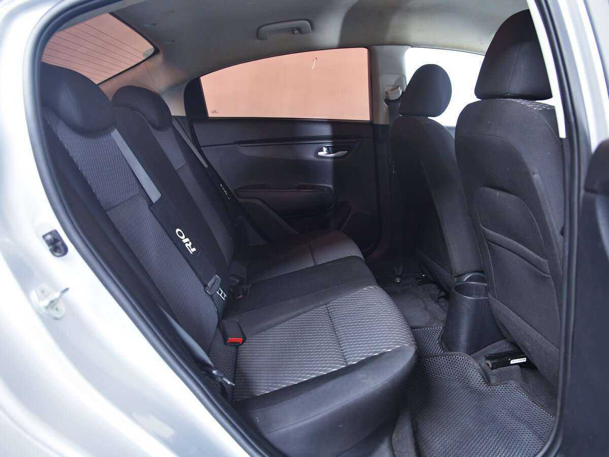 Купить Kia Rio, 2017, 126 650 км, фото №18