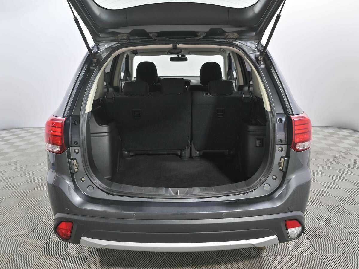 Купить Mitsubishi Outlander, 2018, 114 000 км, фото №18