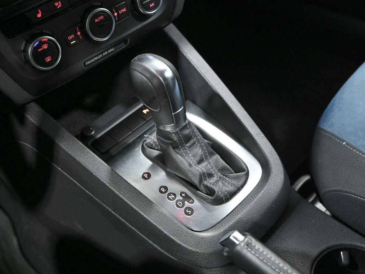 Купить Volkswagen Jetta, 2013, 158 244 км, фото №12