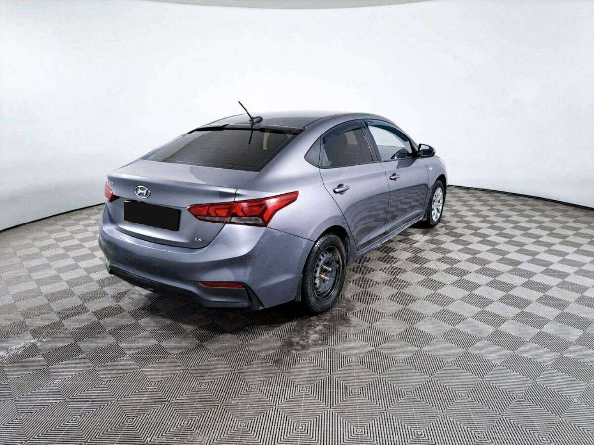 Купить Hyundai Solaris, 2018, 111 000 км, фото №5
