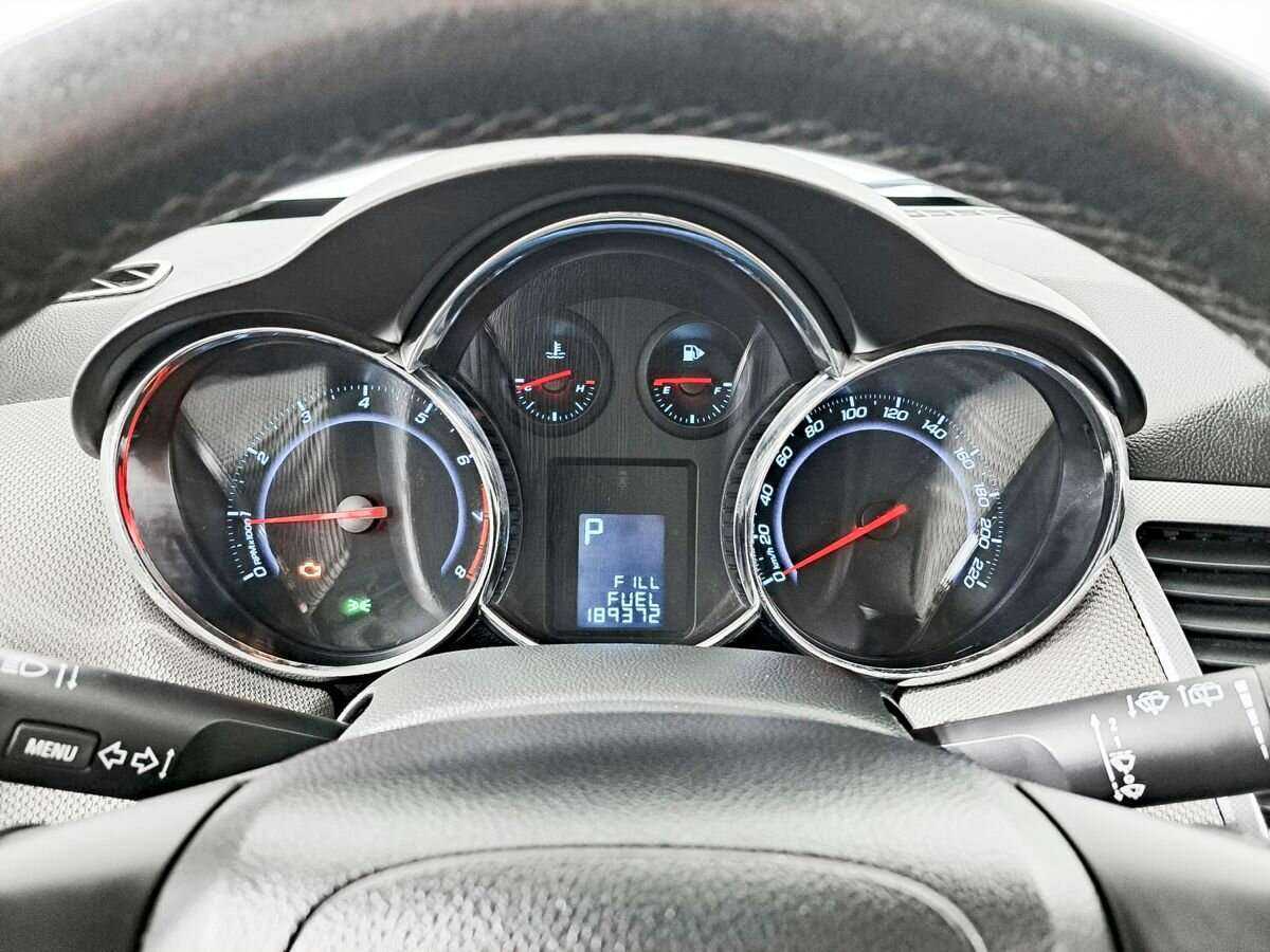 Купить Chevrolet Cruze, 2012, 189 363 км, фото №11