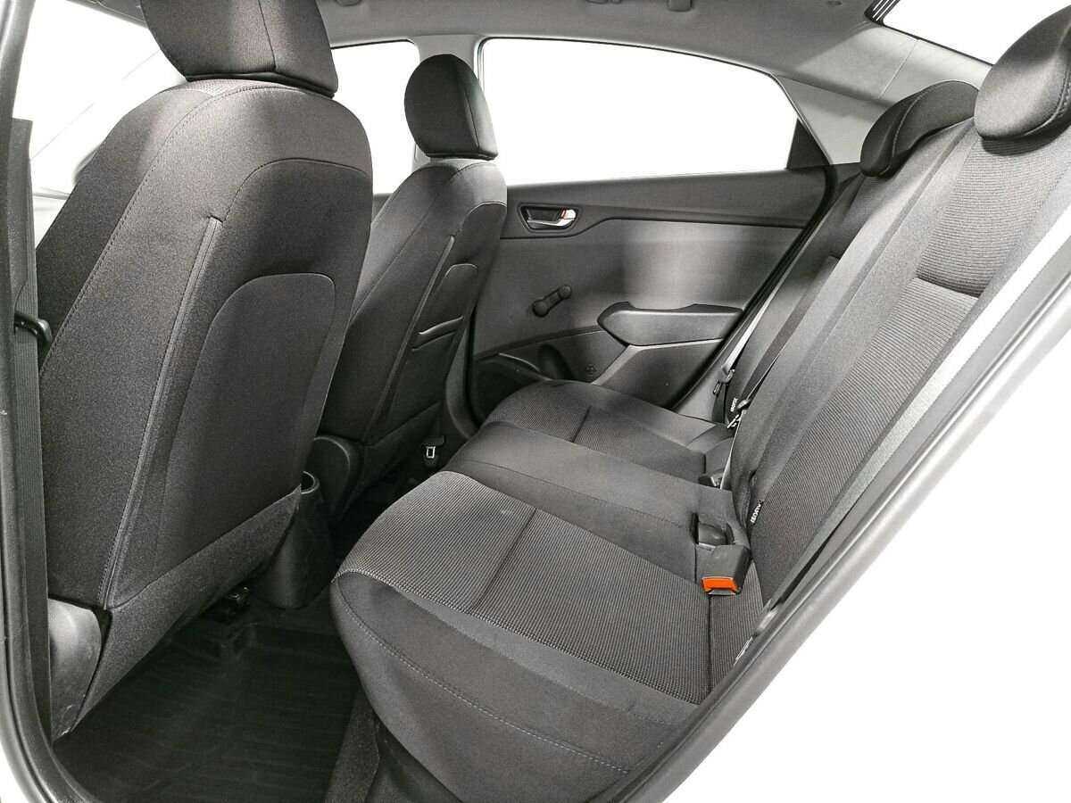 Купить Hyundai Solaris, 2017, 31 000 км, фото №12