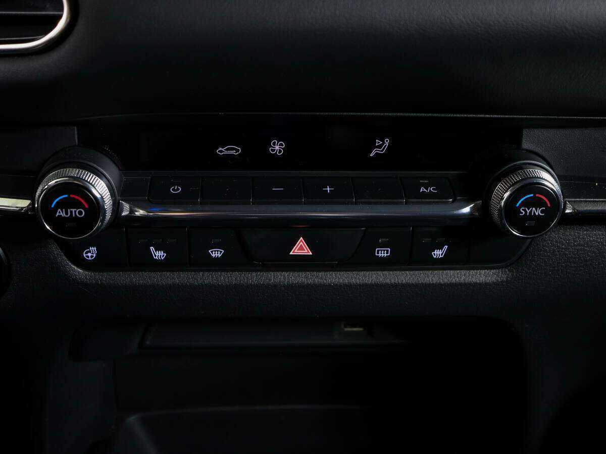 Купить Mazda CX-30, 2021, 69 300 км, фото №21