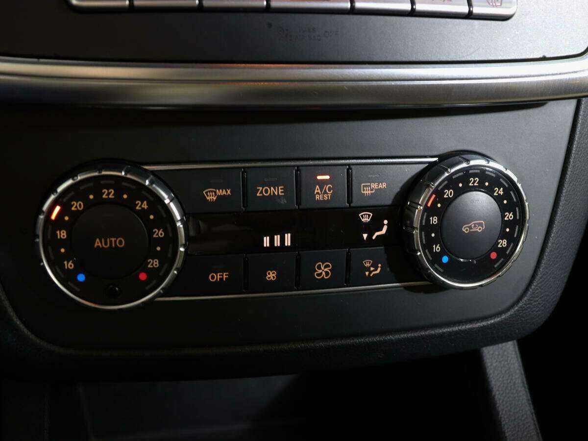 Купить Mercedes-Benz M-Класс 350, 2012, 163 228 км, фото №22