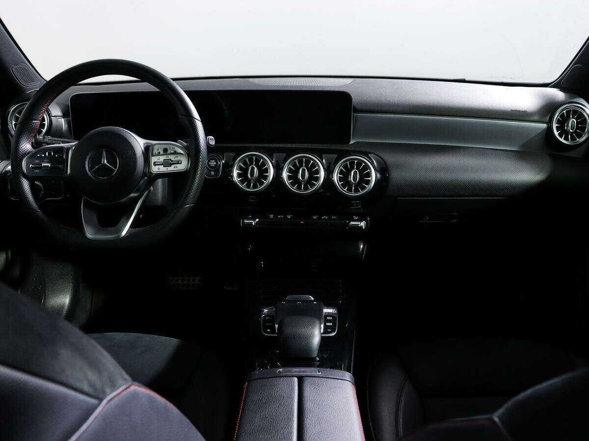 Купить Mercedes-Benz A-Класс 200, 2019, 60 000 км, фото №12