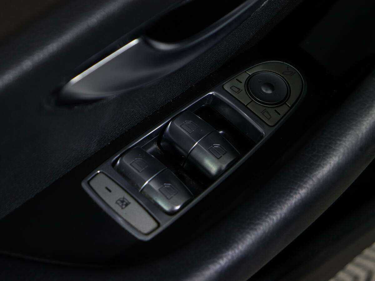 Купить Mercedes-Benz E-Класс 200, 2016, 163 000 км, фото №15