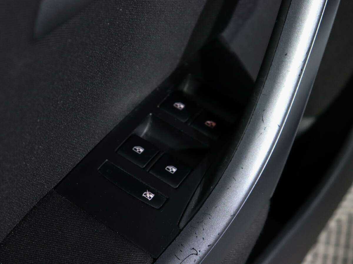 Купить Opel Astra, 2012, 117 000 км, фото №14