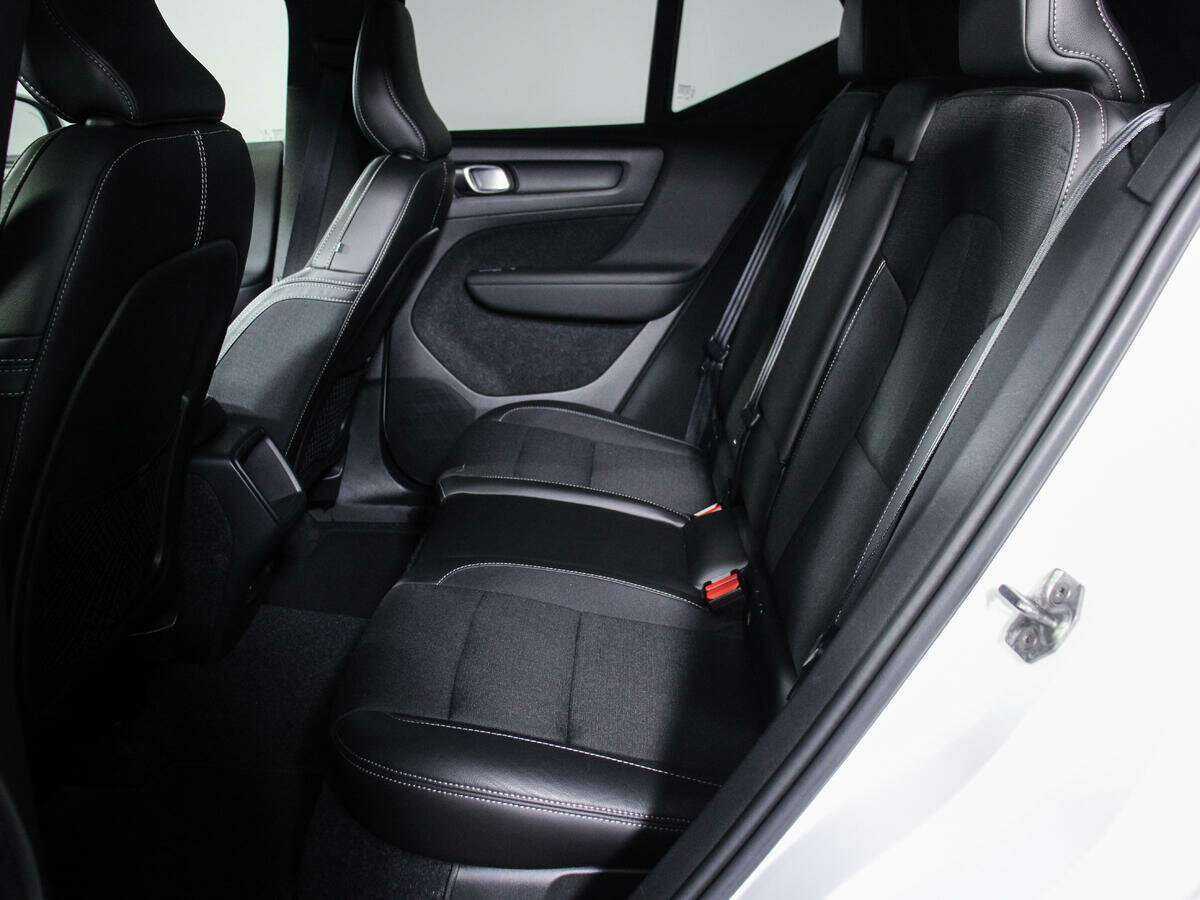 Купить Volvo XC40, 2019, 89 659 км, фото №10