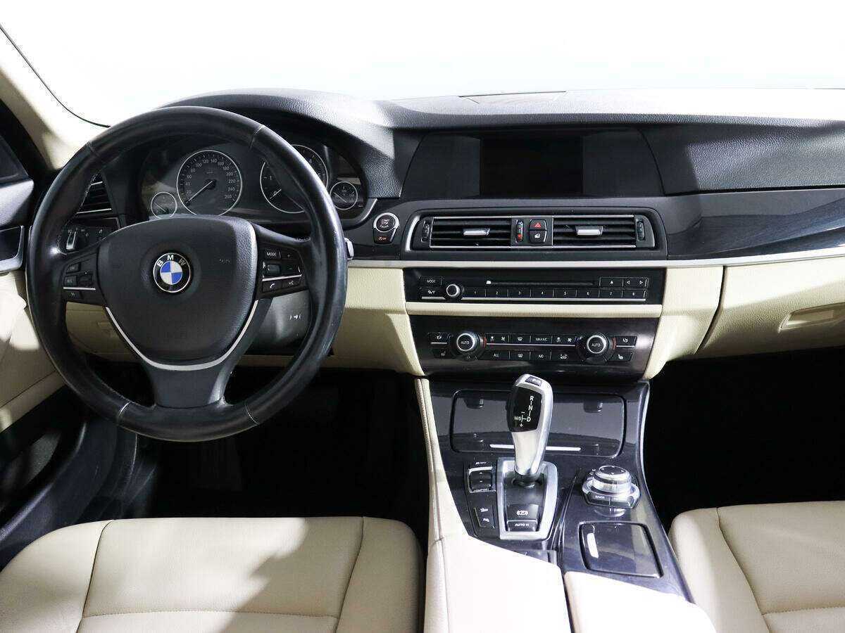 Купить BMW 5 серии 525d xDrive, 2012, 118 777 км, фото №9