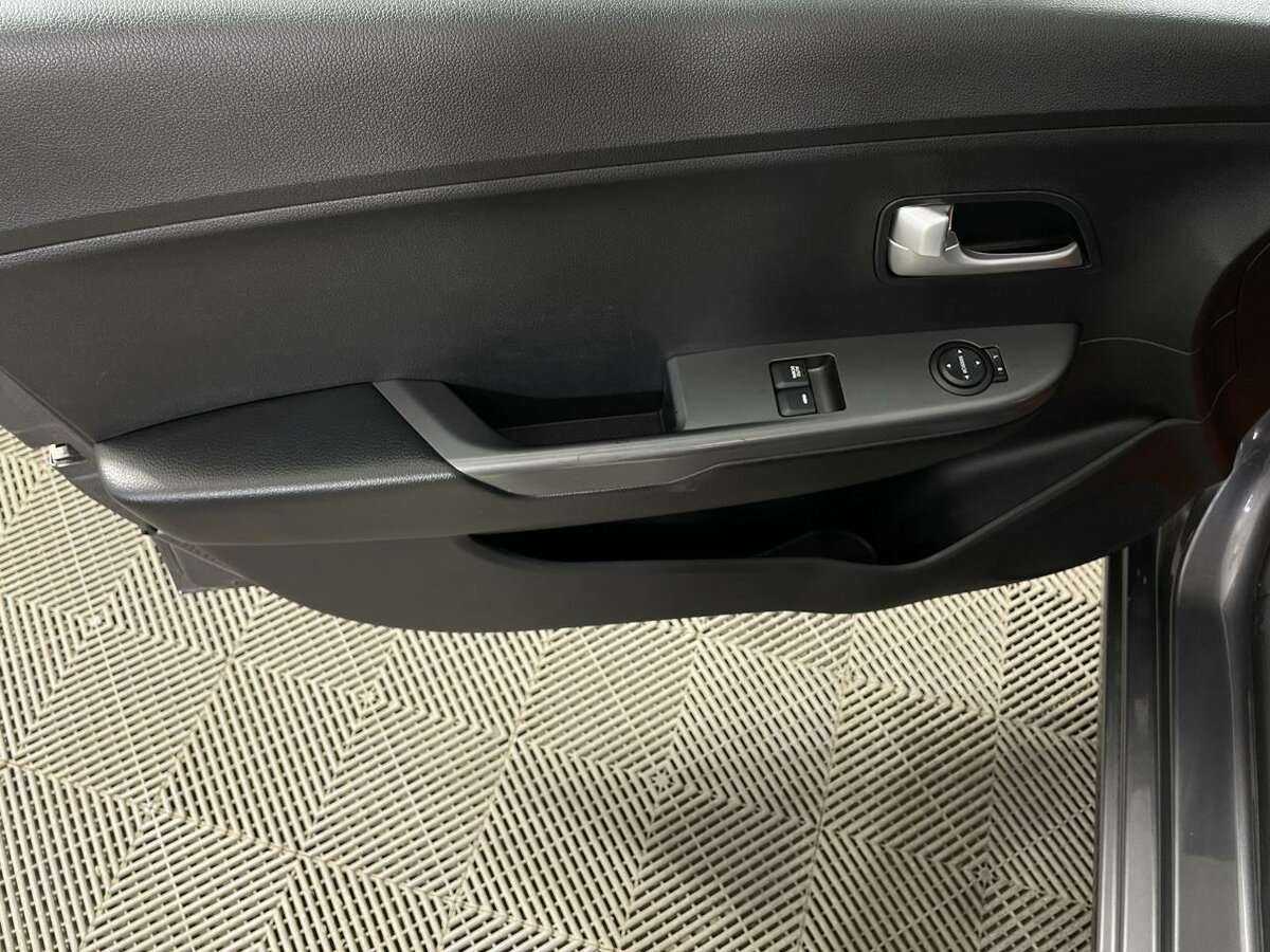 Купить Kia Rio, 2016, 78 869 км, фото №8