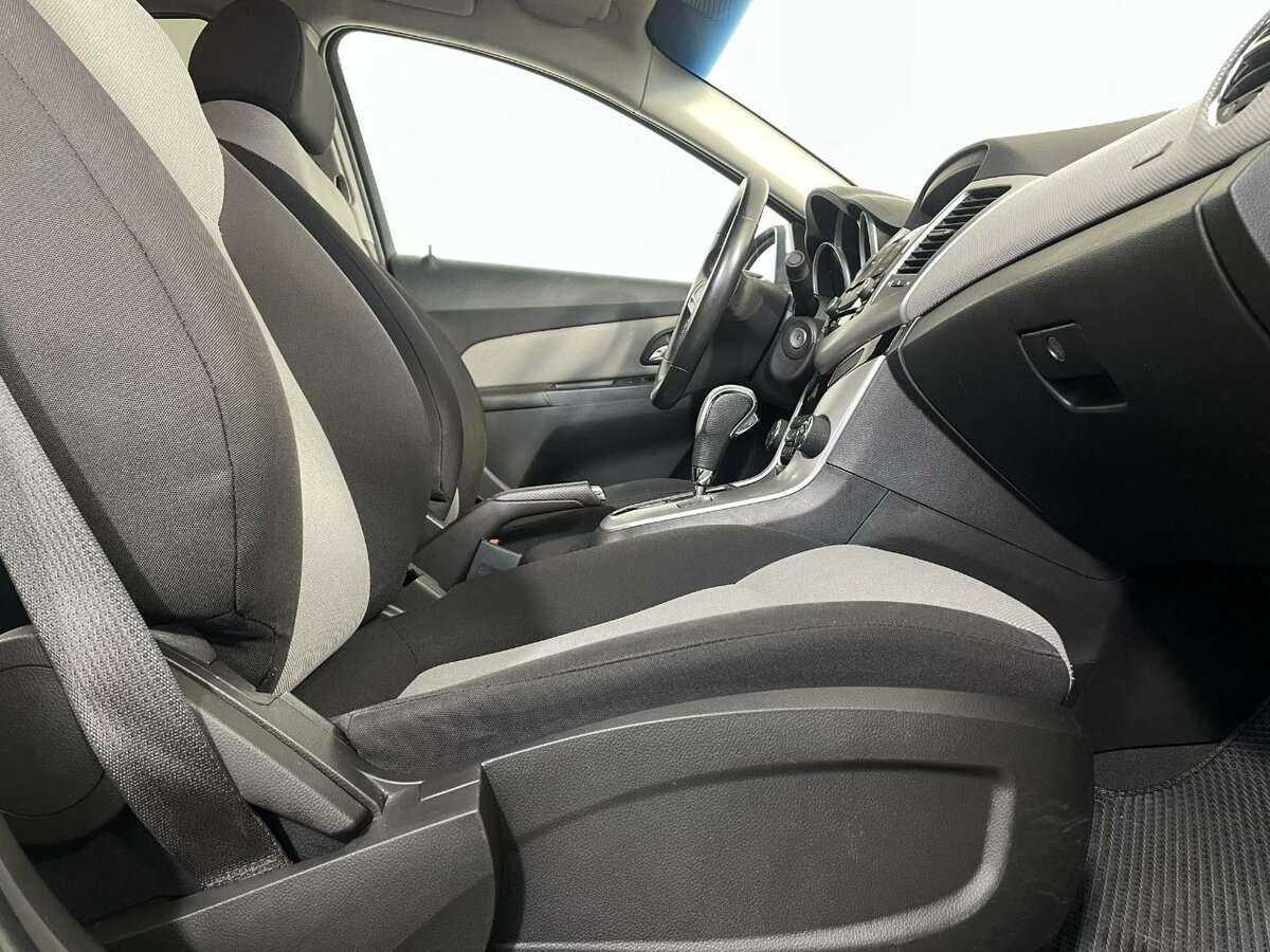 Купить Chevrolet Cruze, 2012, 143 900 км, фото №13