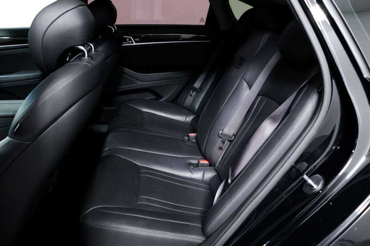 Купить Hyundai Genesis, 2016, 59 005 км, фото №12