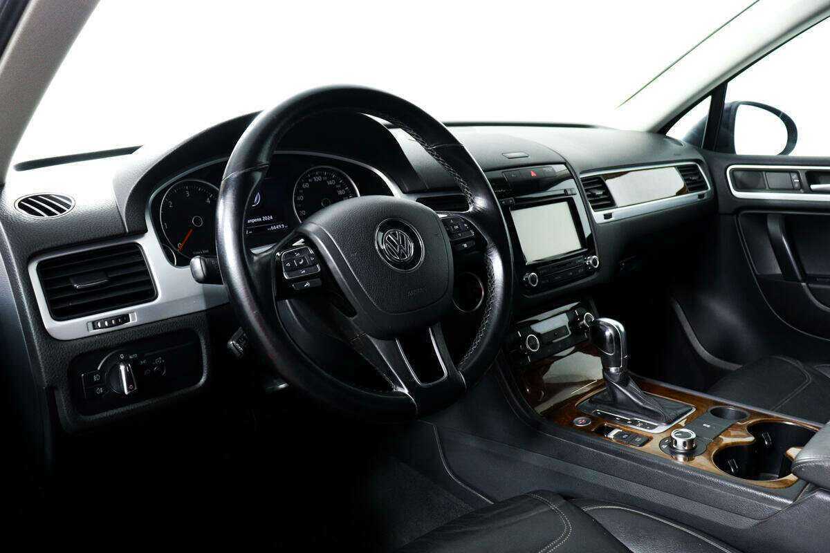 Купить Volkswagen Touareg, 2012, 214 450 км, фото №12