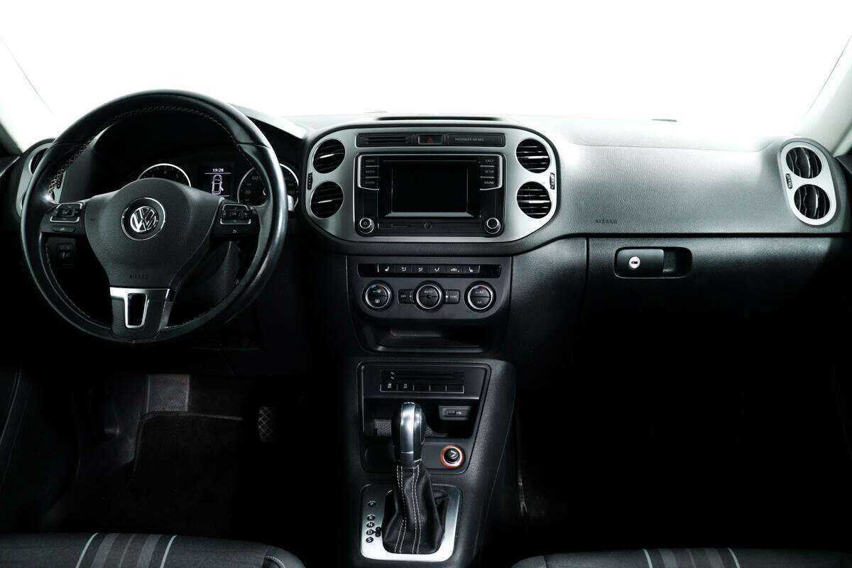 Купить Volkswagen Tiguan, 2016, 182 047 км, фото №11