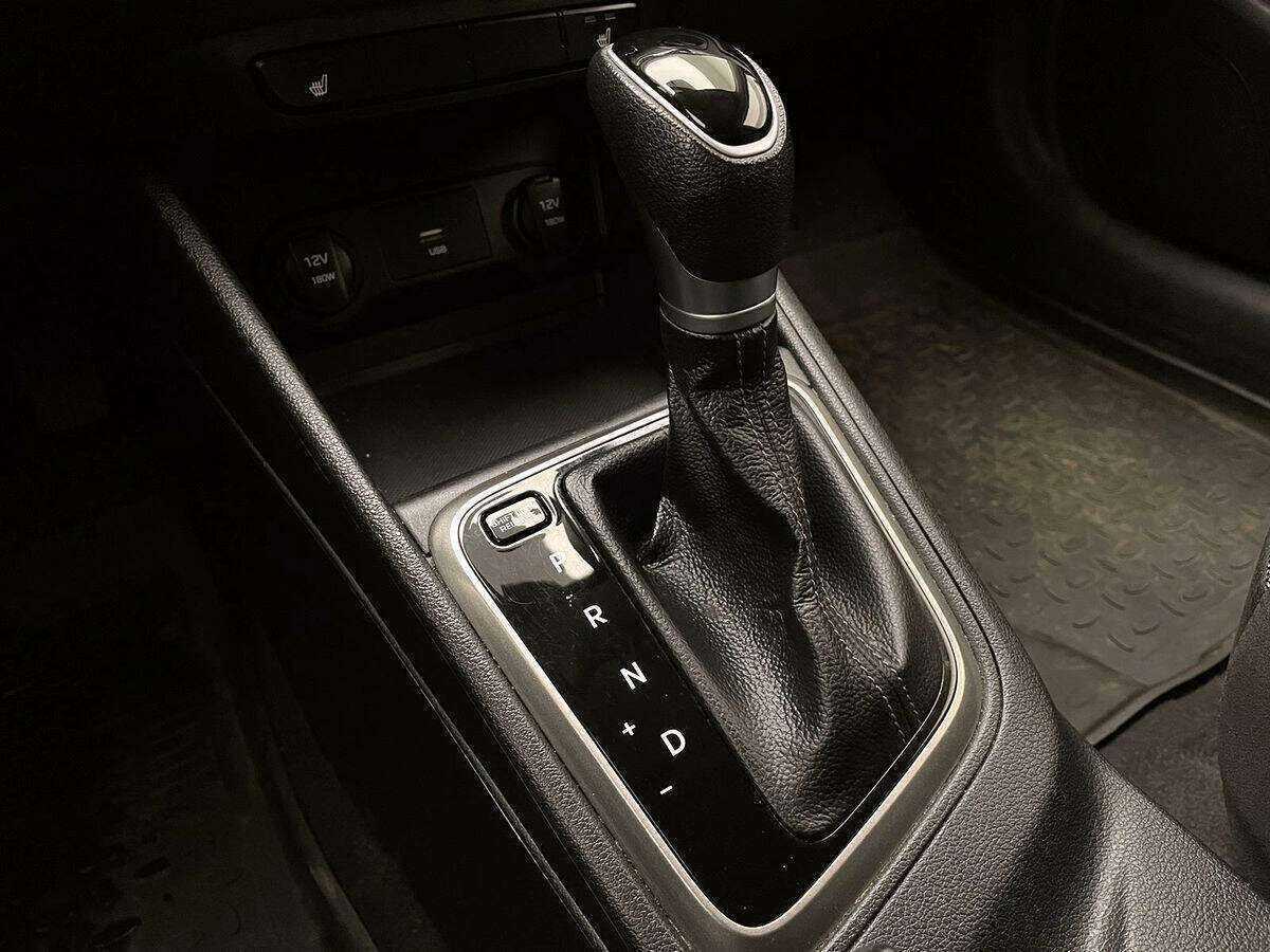 Купить Hyundai Solaris, 2020, 69 816 км, фото №15