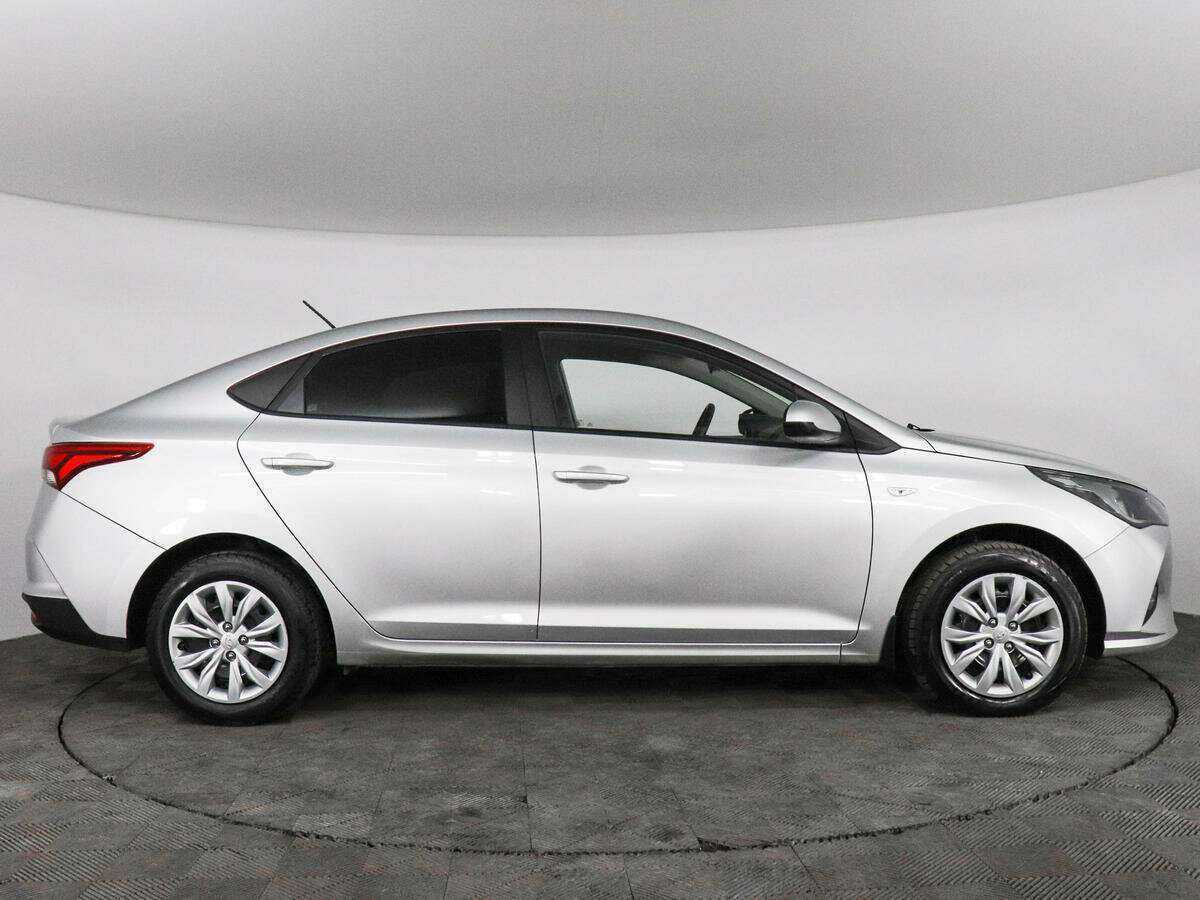 Купить Hyundai Solaris, 2021, 65 200 км, фото №4