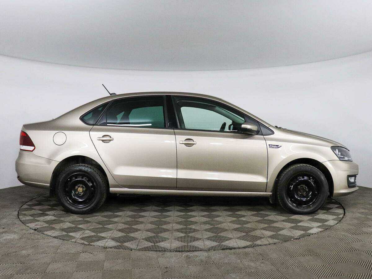 Купить Volkswagen Polo, 2018, 116 065 км, фото №4