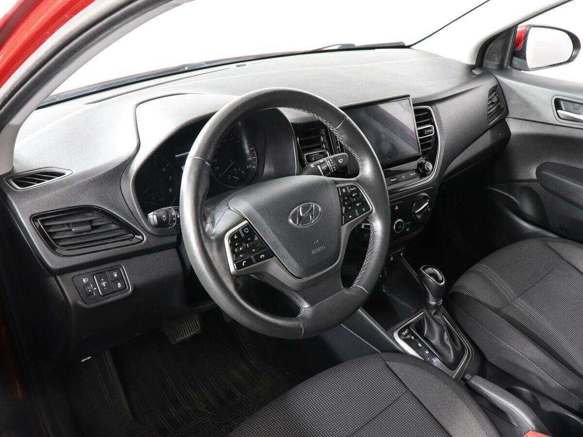 Купить Hyundai Solaris, 2021, 56 505 км, фото №9