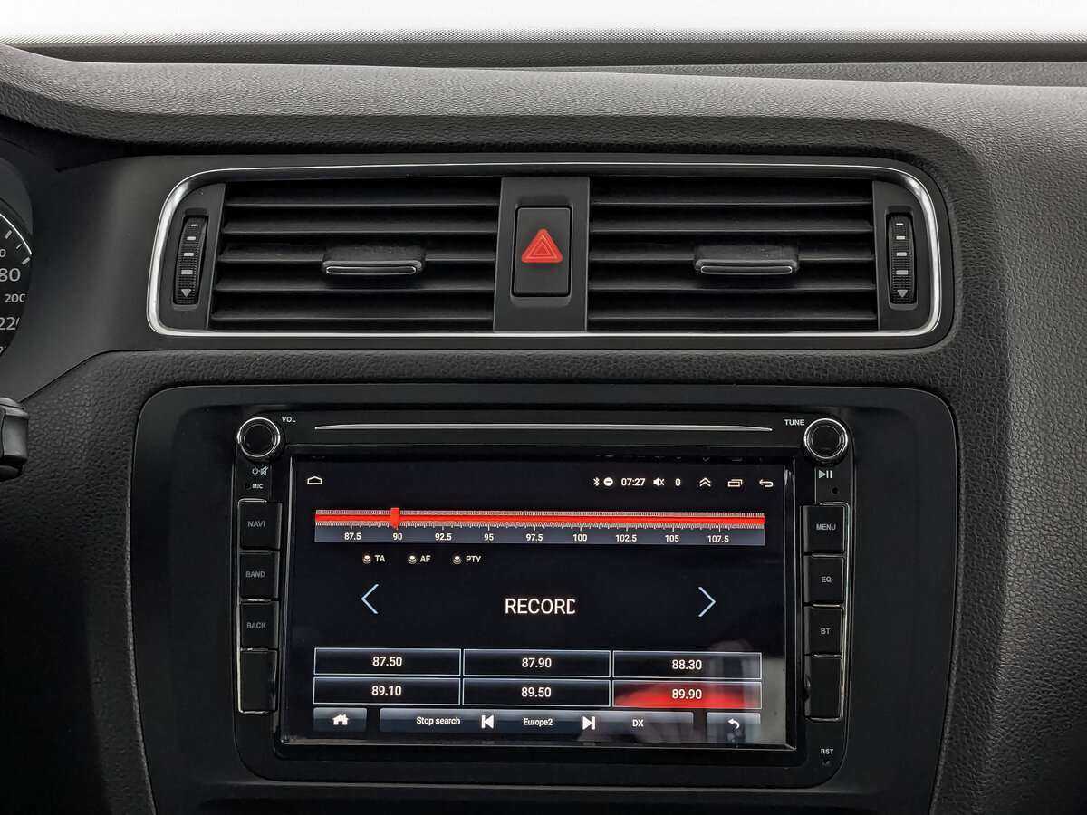 Купить Volkswagen Jetta, 2012, 125 436 км, фото №12