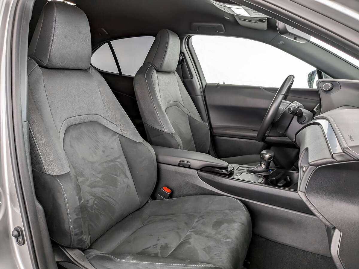 Купить Lexus UX 200, 2020, 88 849 км, фото №19