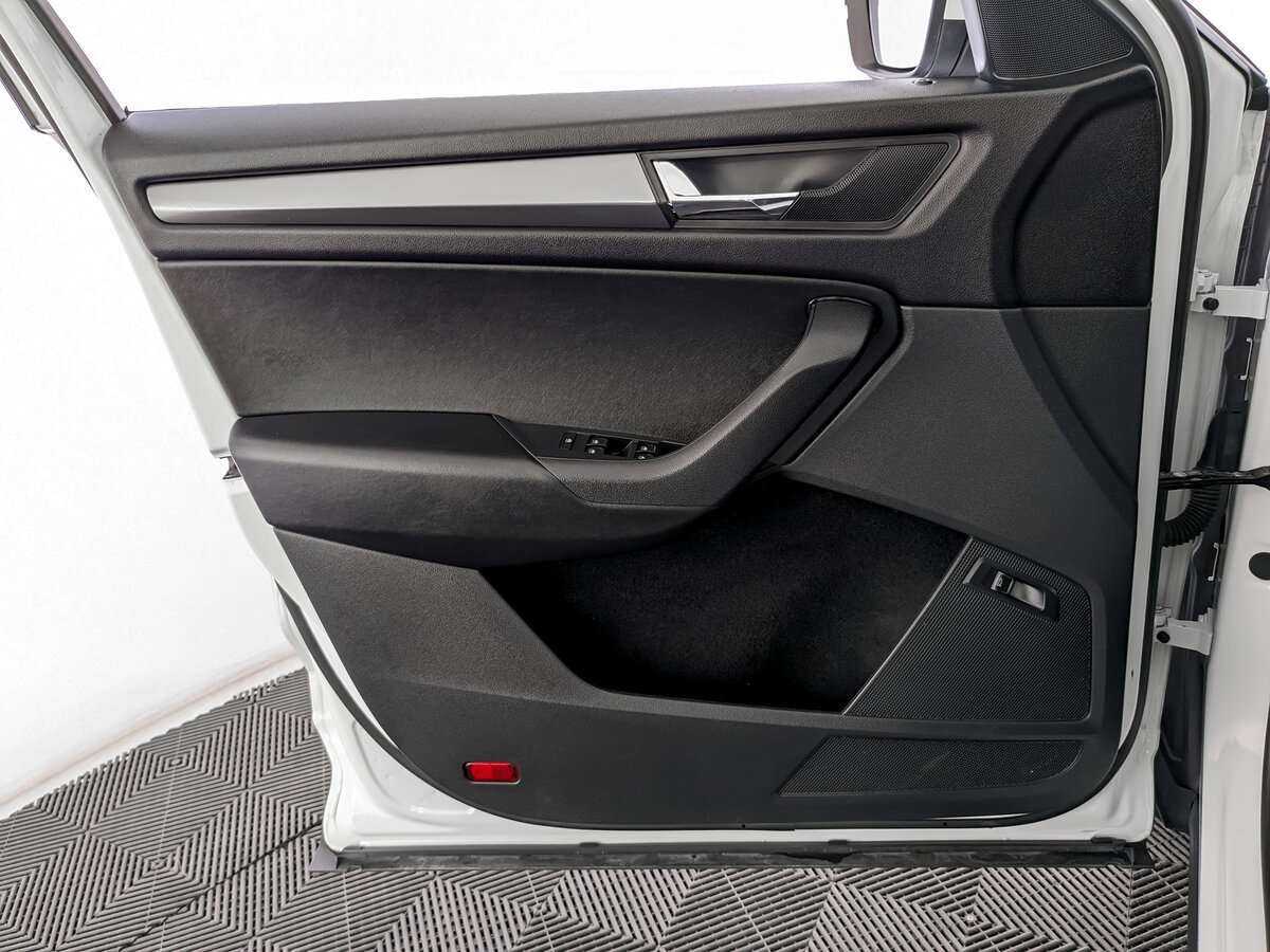 Купить Skoda Kodiaq, 2018, 90 909 км, фото №15