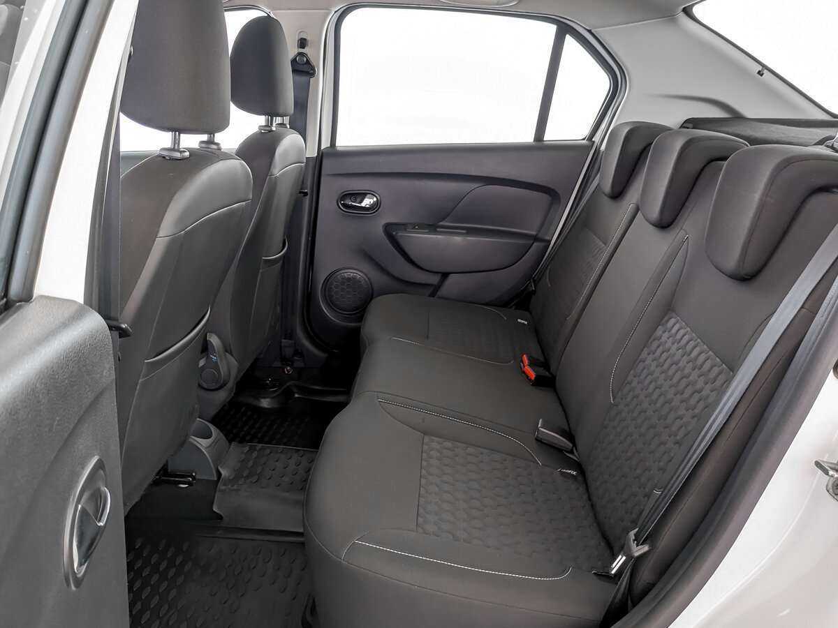 Купить Renault Logan, 2017, 100 655 км, фото №10