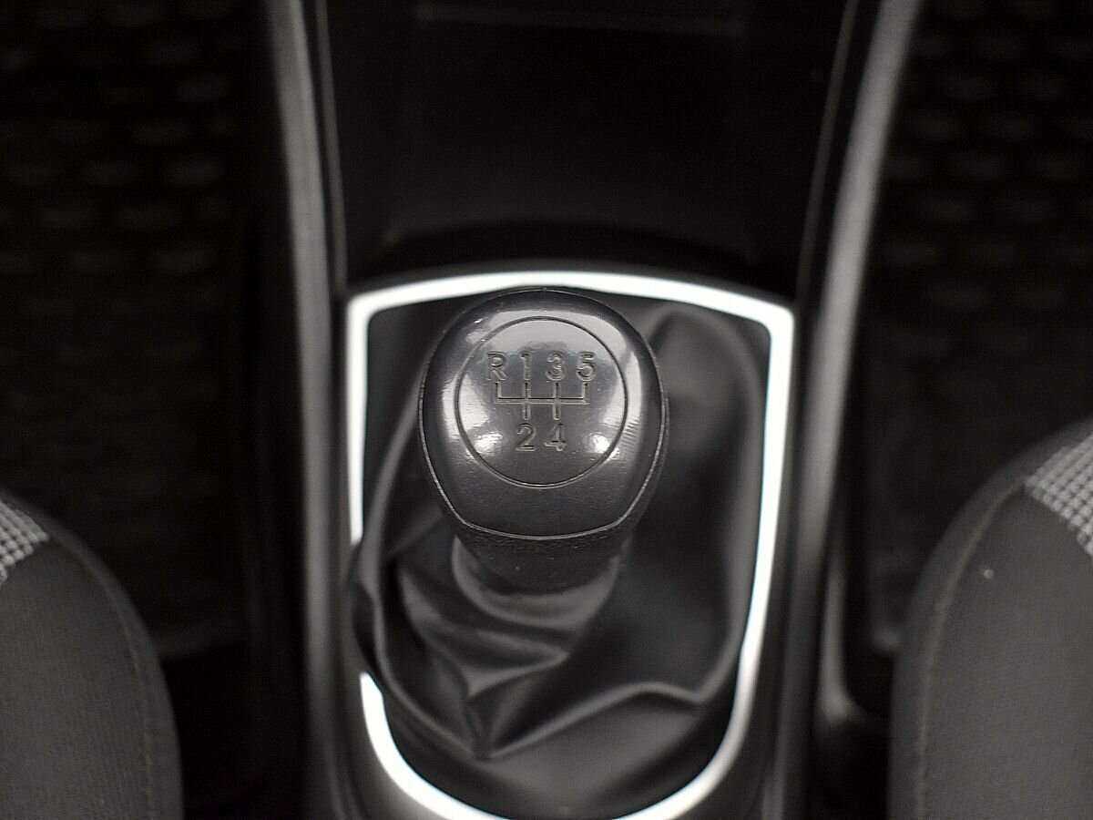 Купить Hyundai Solaris, 2014, 34 500 км, фото №14