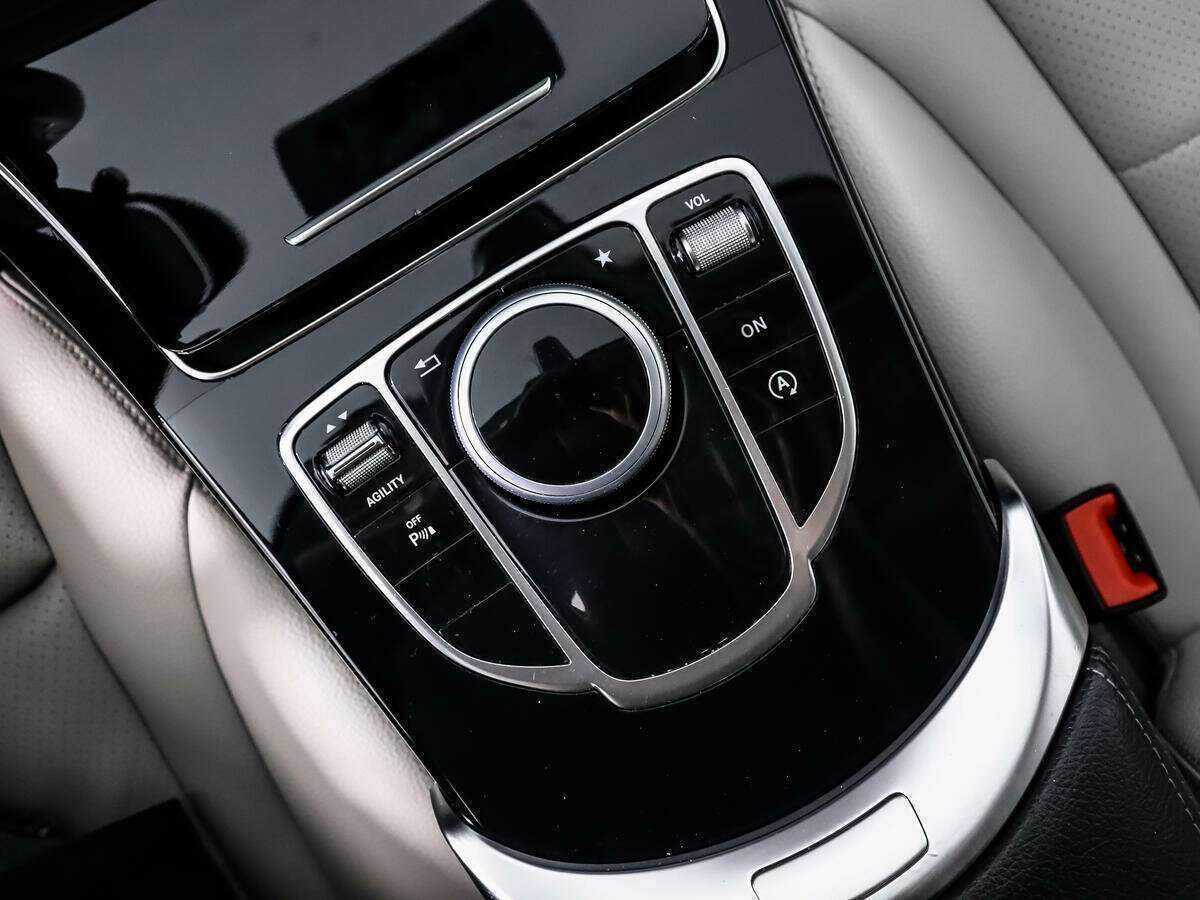 Купить Mercedes-Benz C-Класс 180, 2014, 192 839 км, фото №11