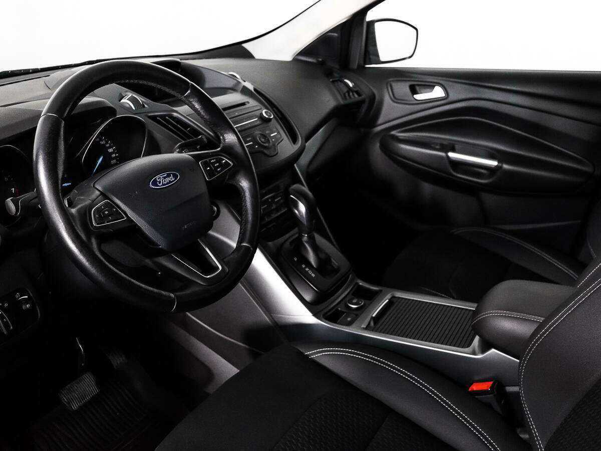 Купить Ford Kuga, 2017, 193 868 км, фото №9