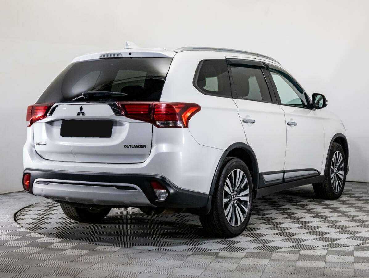 Купить Mitsubishi Outlander, 2018, 108 764 км, фото №4