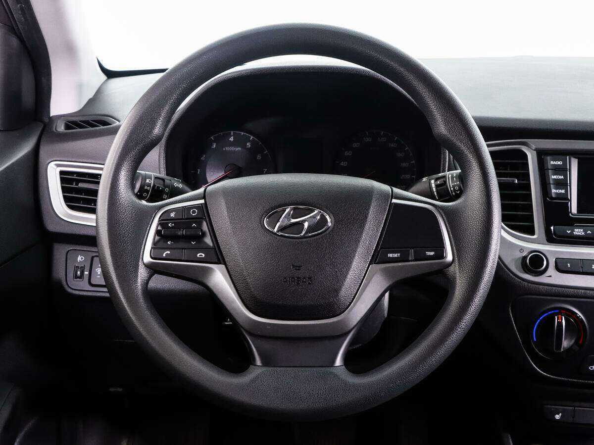 Купить Hyundai Solaris, 2020, 58 967 км, фото №12
